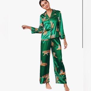 Women's Sleepwear Satin Long Sleeve Shirt and Pants Pajama Set